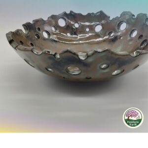 Ażurowa misa ceramiczna 28 cm – ręcznie wykonana