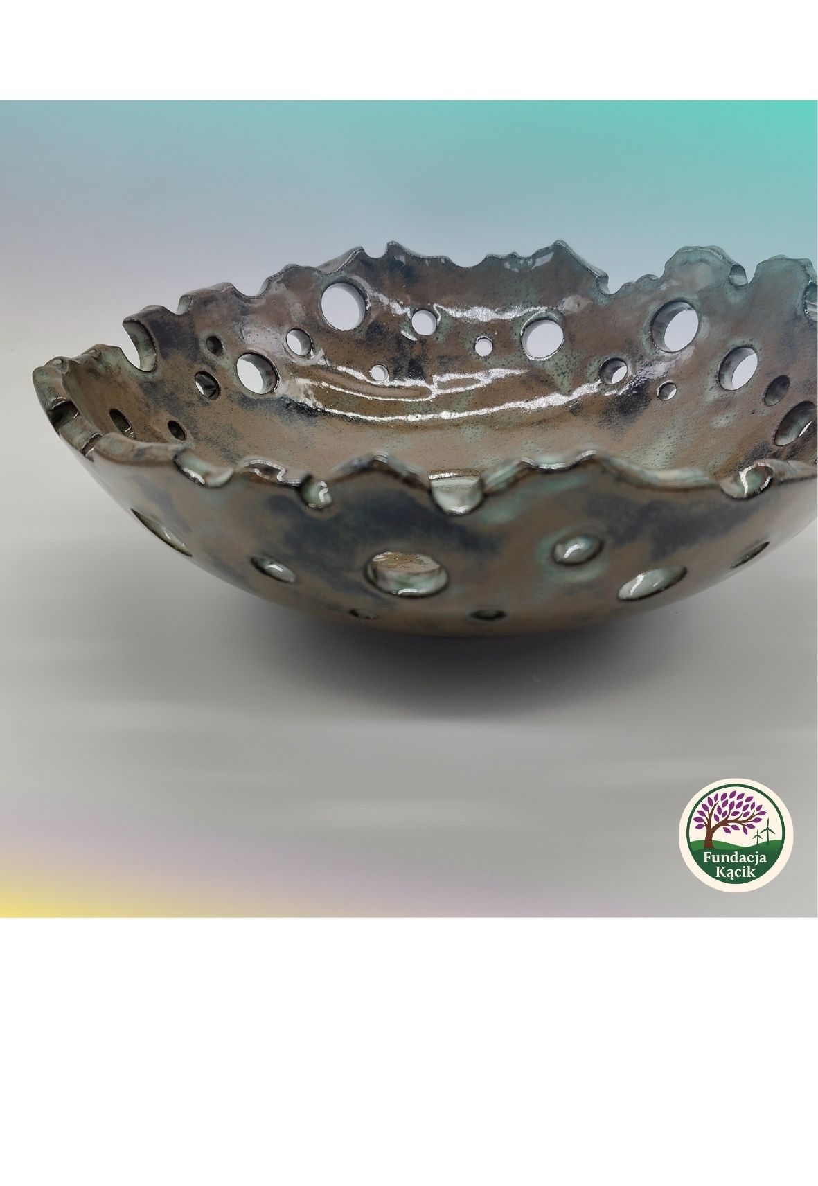 Ażurowa misa ceramiczna 28 cm – ręcznie wykonana